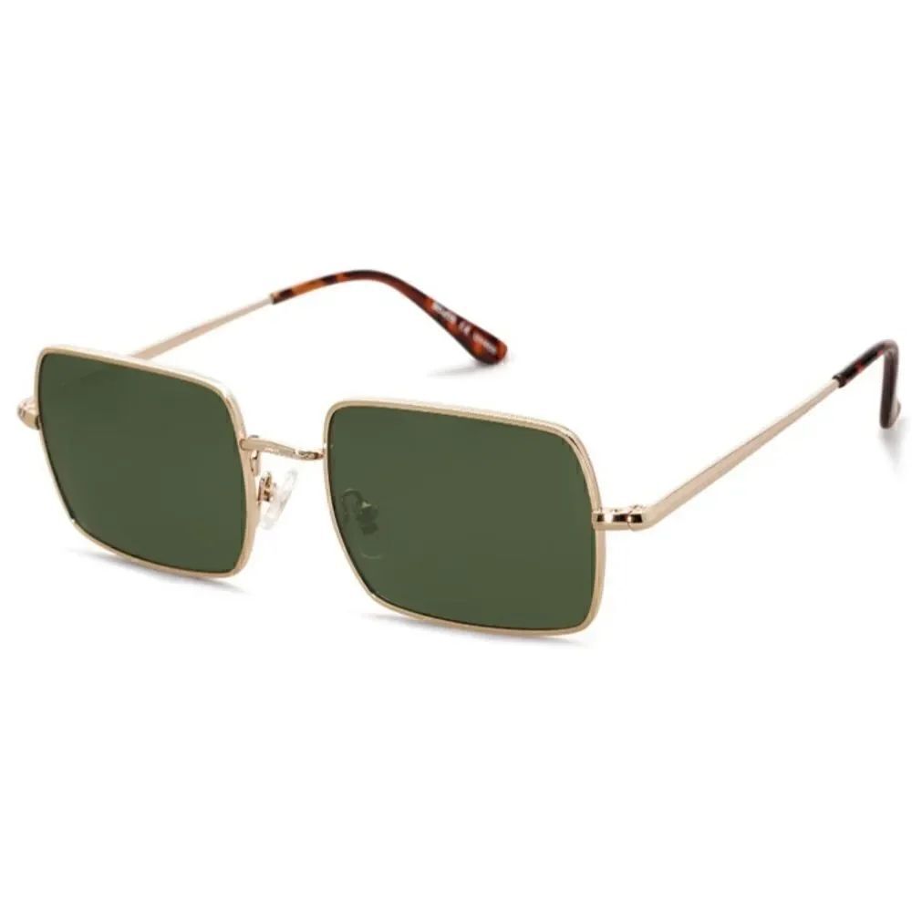 Trendy Thin Rectangle Frame Sunglasses
